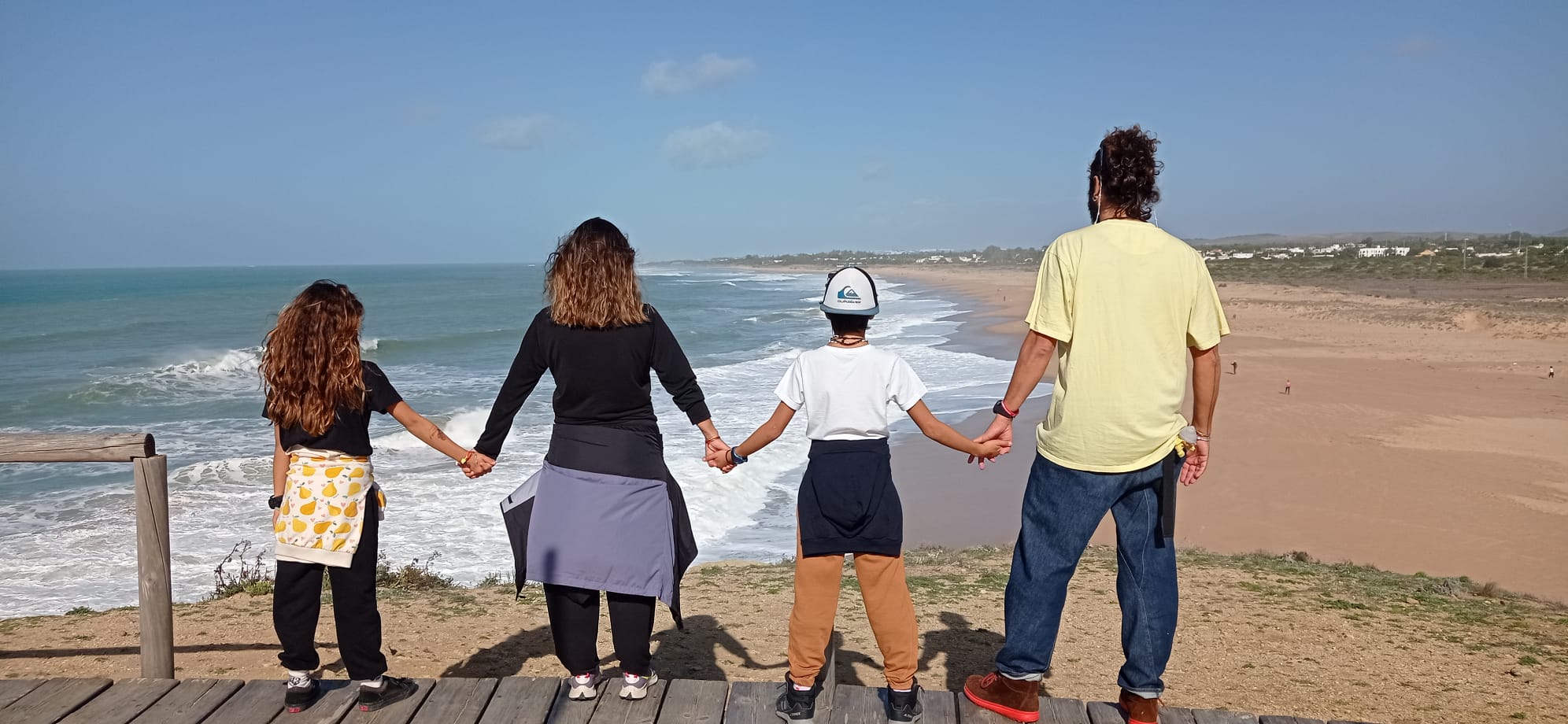 Una nueva oportunidad de compartir un verano en familia para menores tutelados en Andalucía.